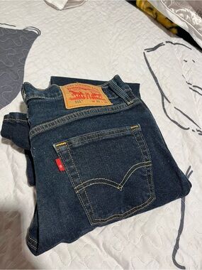 Levi's Navy Skinny Jeans with Red Tab